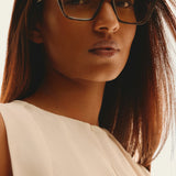 Very Chic – Tortoiseshell and Gold Frame