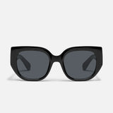 Busy Busy – Black Frame – Smoked Lenses